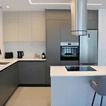 מלון דירות Hypnos Park View