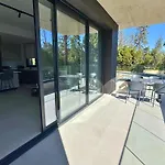 Hypnos Park View מלון דירות