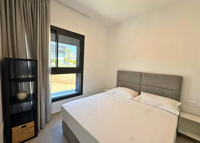 Aparthotel Hypnos Park View 3*